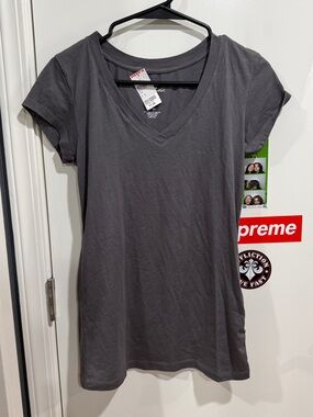 NWT Tillys Active Basic Tee Charcoal Grey Athletic T-Shirt Gym Workout Top